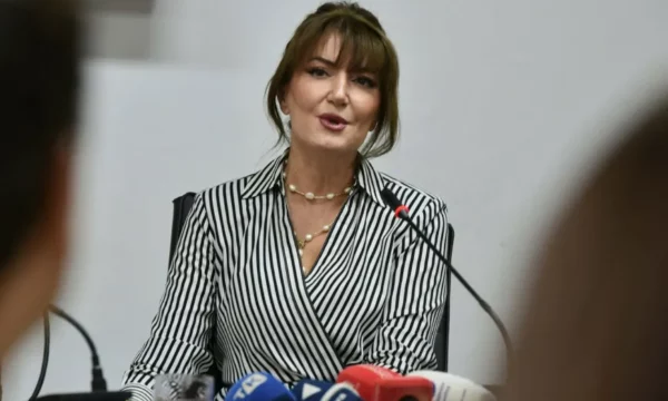 A meriton Atifete Jahjaga edhe një mandat si presidente?